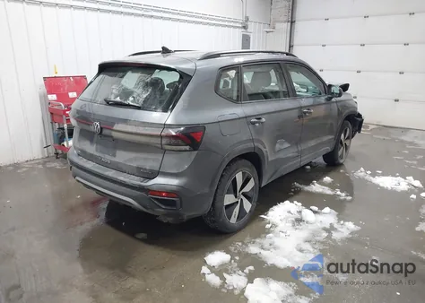 2025 Volkswagen Taos 1.5T S z USA, uszkodzony, nr VIN 3VV8C7B27SM032799